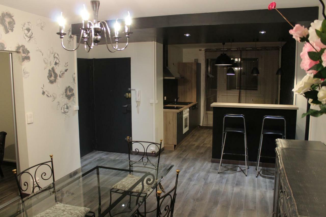 Place Leclerc Apartment
